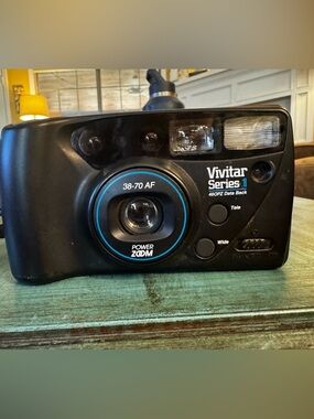 Vivitar Series 1 460PZ Data Black 38-70 AF Power Zoom Camera -